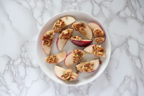 APPLE GRANOLA BITES