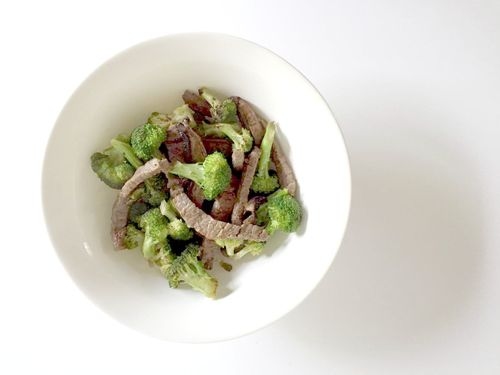 BEEF & BROCCOLI