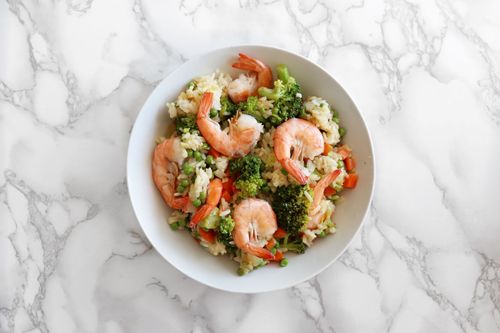 ARROZ FRITO CON CAMARONES